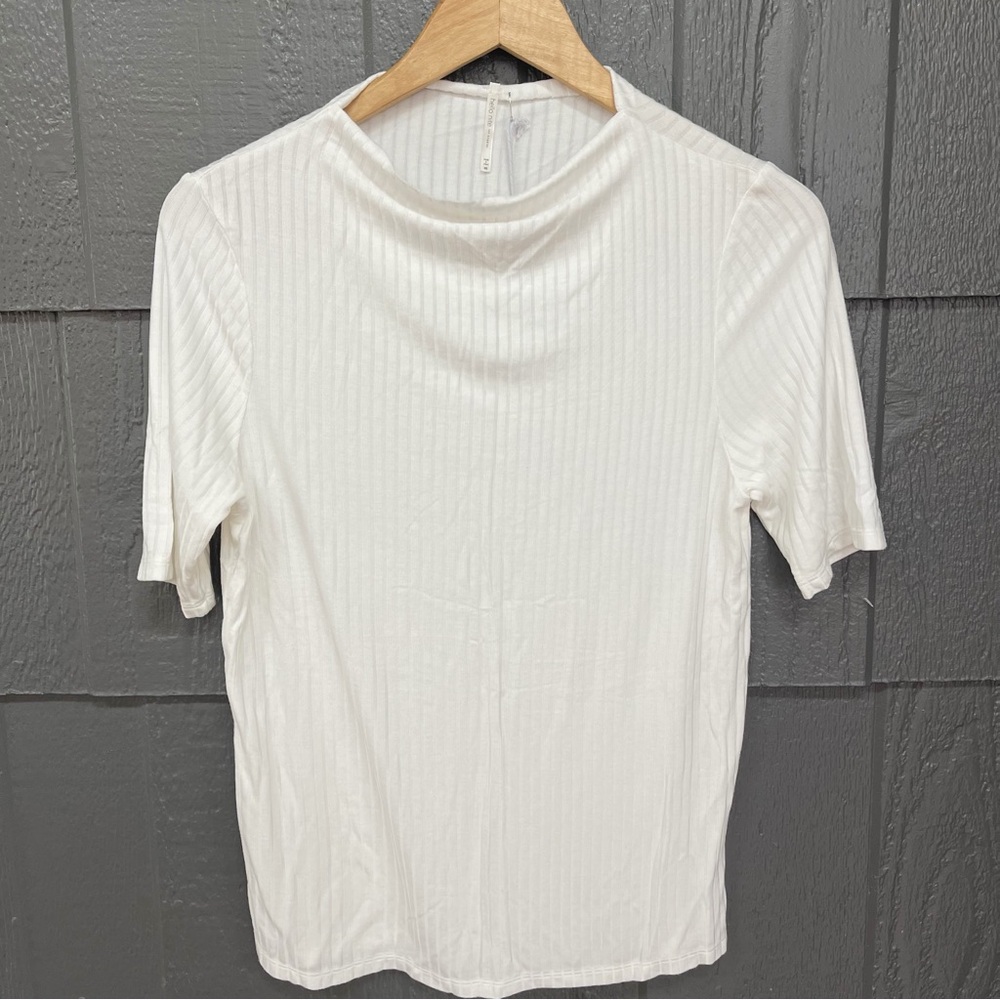 Hello Nite eggshell white ribbed super soft cozy shirt